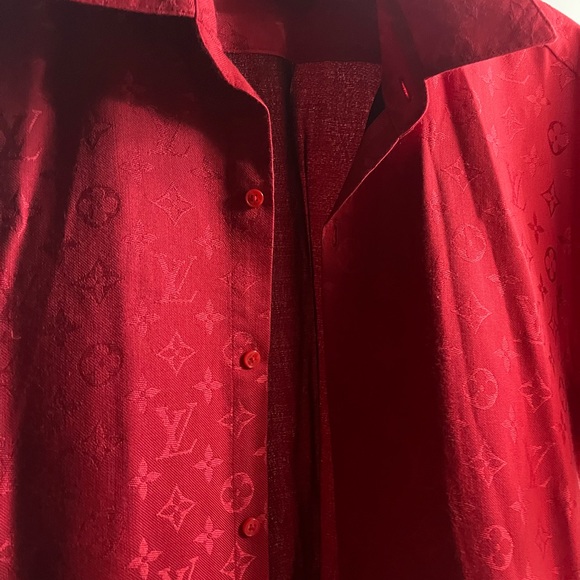Custom made Louis Vuitton button up. - Picture 7 of 7